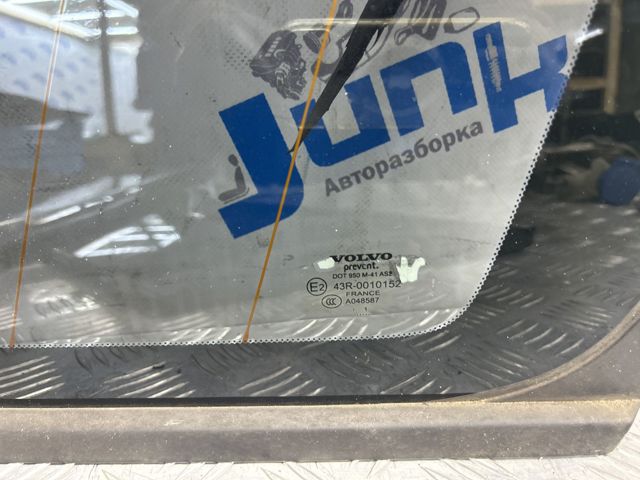 VOLVO 31386803 Стекло-форточка двери задней правой в наличии Каменское