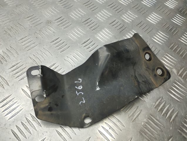 VOLVO 31391623 Кронштейн передней панели левый в наличии Каменское