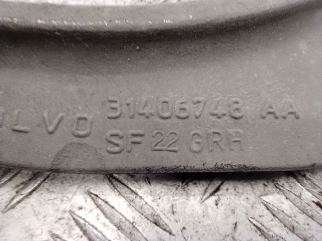Балансир задний левый 31406748 VOLVO