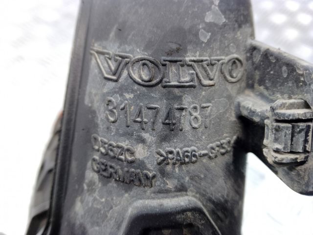 Патрубок воздушный, вход в турбину (наддув) 31474787 VOLVO
