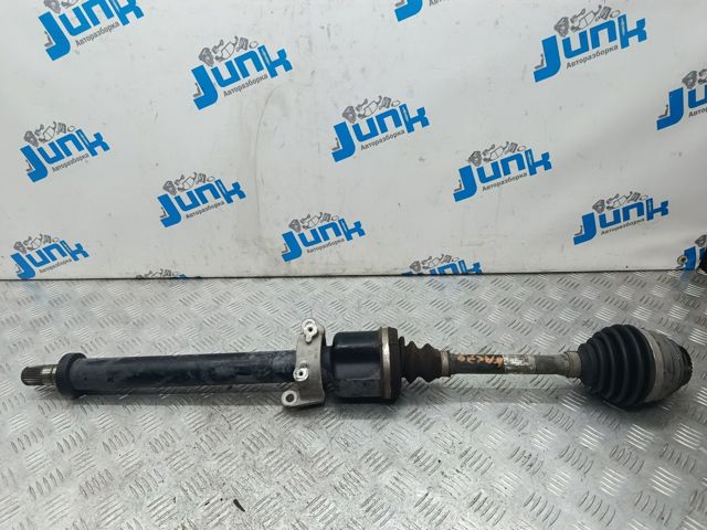 Полуось передняя, правая 31605A2E056 BMW