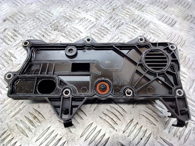 31670210 VOLVO Клапанная крышка купить в Львов