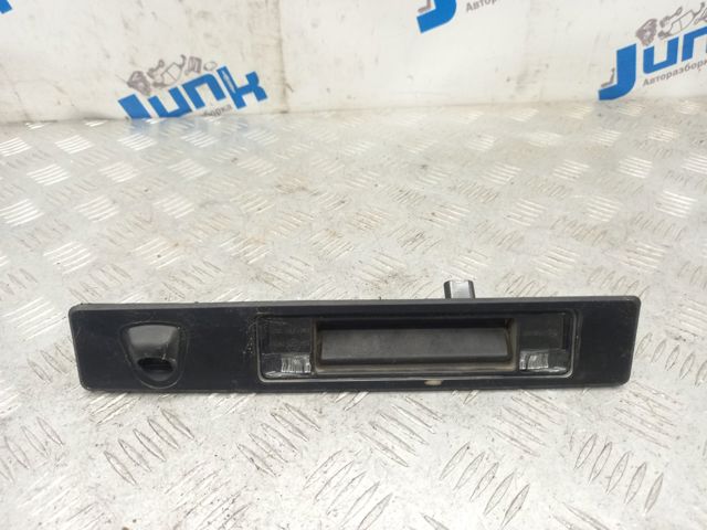 Ручка третьей двери, наружная 31675543 VOLVO