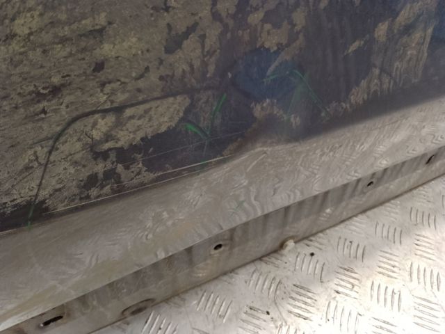 VOLVO 31698771 Дверь передняя правая в наличии Полтава