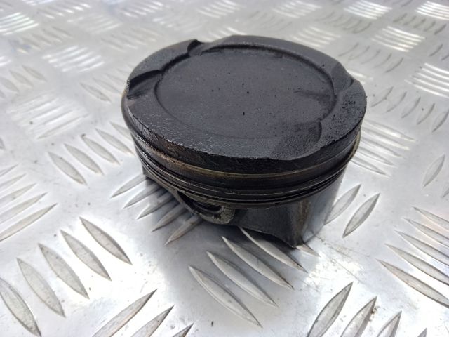 32213693 VOLVO купить в Ирпень