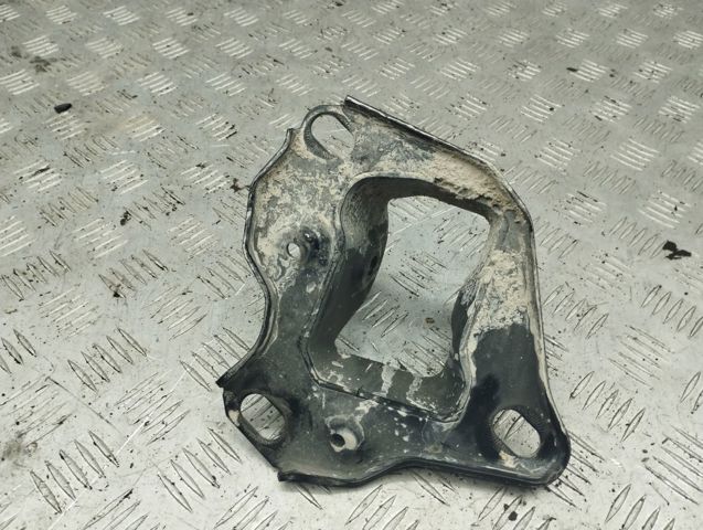 BMW 33326851581 Кронштейн передний заднего продольного рычага в наличии Сумы