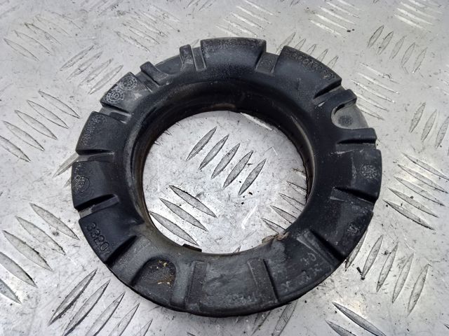 33536775751 BMW Проставка (резиновое кольцо) пружины задней верхняя купить в Днепр