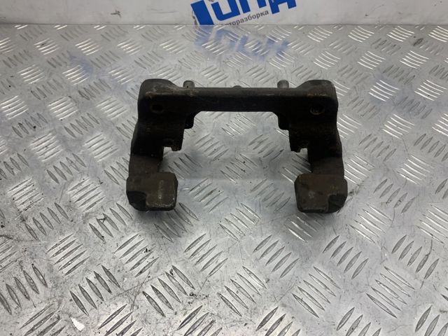 34106856387 BMW Скоба тормозного суппорта переднего купить в Запорожье