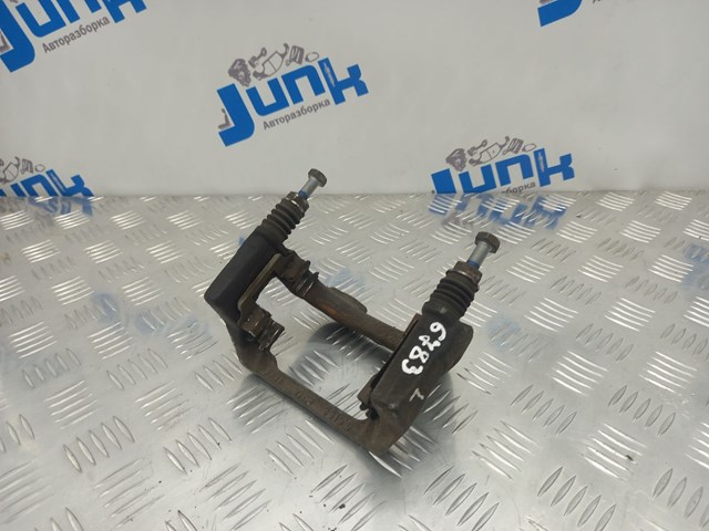 34216793051 BMW скоба тормозного суппорта заднего