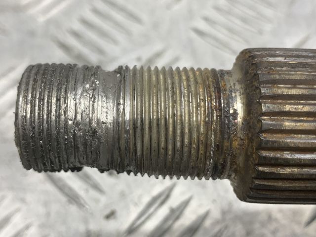 NISSAN 391015NA2A Левая полуось в наличии Одесса