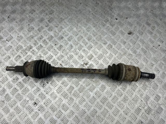 Полуось задняя, левая 396014GB0A NISSAN