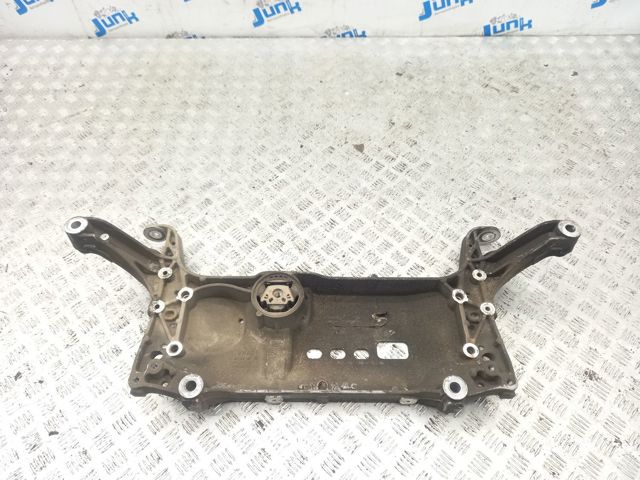 Крабобалка передней подвески Volkswagen Passat B7