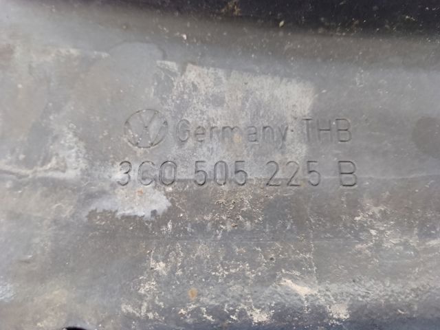 3C0505223F VAG Рычаг (тяга) задней подвески продольный нижний левый купить в Ровно