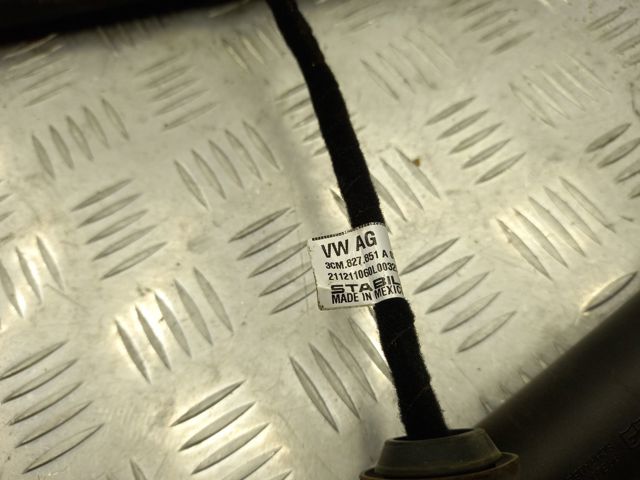 Газовый упор багажника 3CM827851A VAG