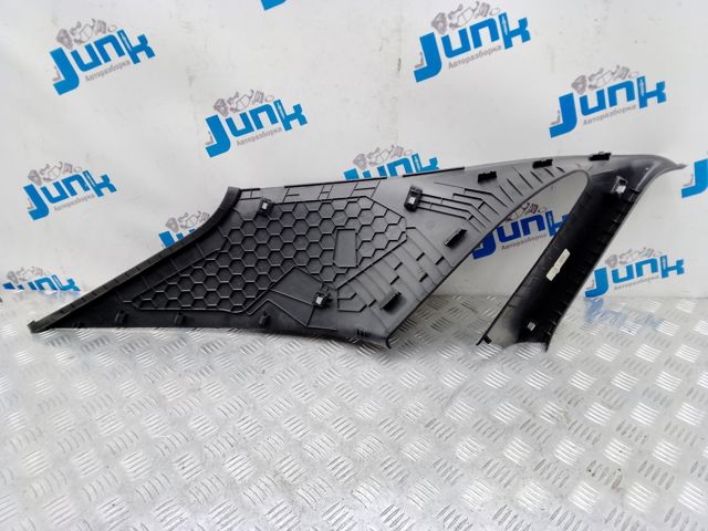 3CM86724682V Обшивка стойки кузова внутренняя задняя правая купить Киев