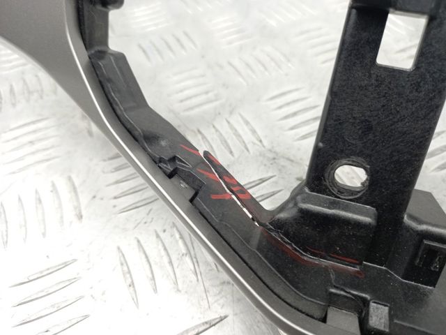 3CN858416KWBZ VAG Накладка на торпедо купить в Николаев