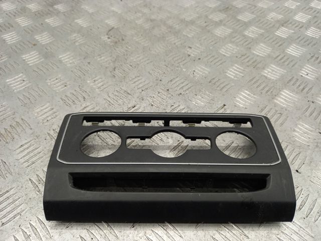 Накладка декоративная центральной консоли 3CN863042DICL VAG