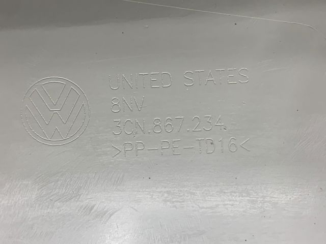 VAG 3CN867234AZA2 Обшивка стойки кузова внутренняя передняя правая в наличии Николаев