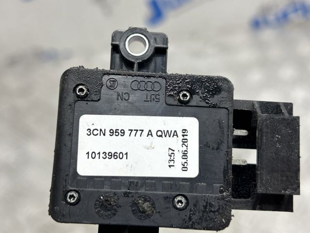 VAG 3CN959777QWA в наличии Каменское