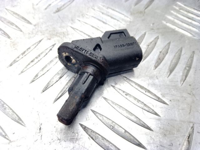 Датчик АБС Форд Фокус 3