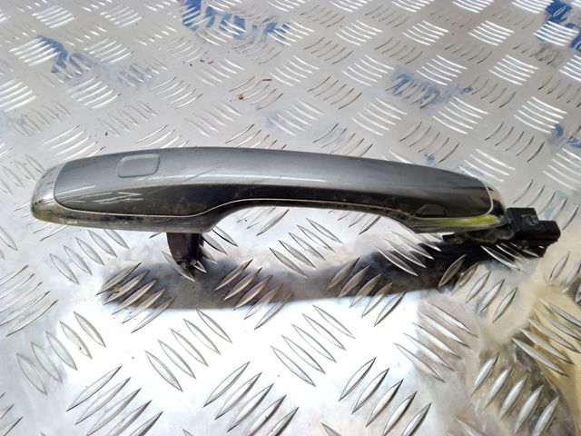 Наружная ручка правой двери 40013438 VOLVO