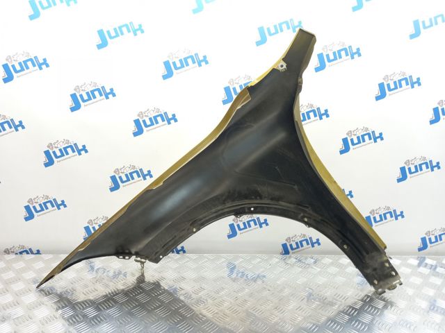 Переднее правое крыло 41007484212 BMW