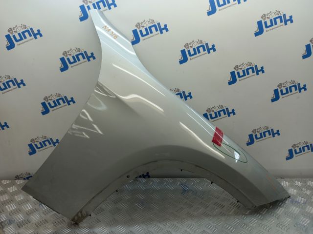Крыло переднее правое 41627332424 BMW