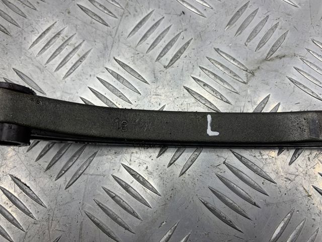 Успокоитель цепи ГРМ, левый 4179614 LAND ROVER