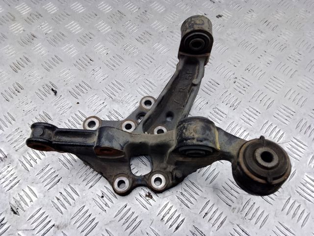 4230406140 Toyota цапфа (поворотный кулак задний правый)