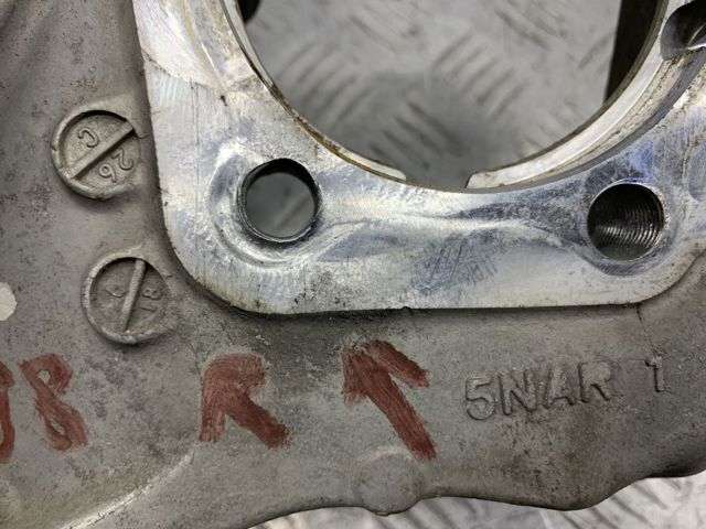 430185NA0A NISSAN Цапфа (поворотный кулак) задний правый купить в Винница