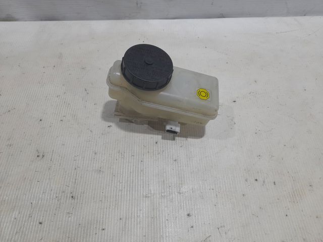 NISSAN 46091JK30A Бачок тормозной в наличии Винница