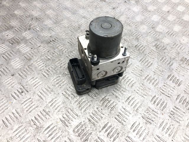 Блок управления ABS 476605NY0D NISSAN