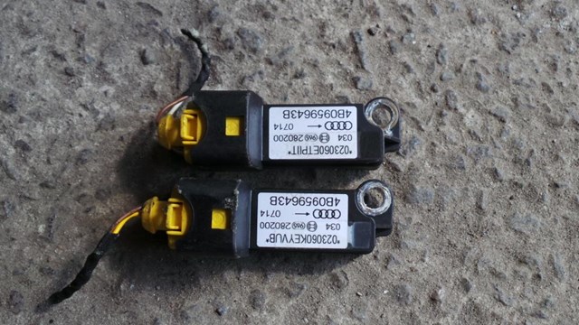 VAG 4B0959643C Датчик удара в наличии Чернигов