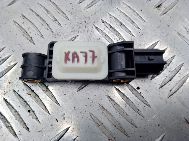 Датчик AIRBAG передний 4B0959643D VAG
