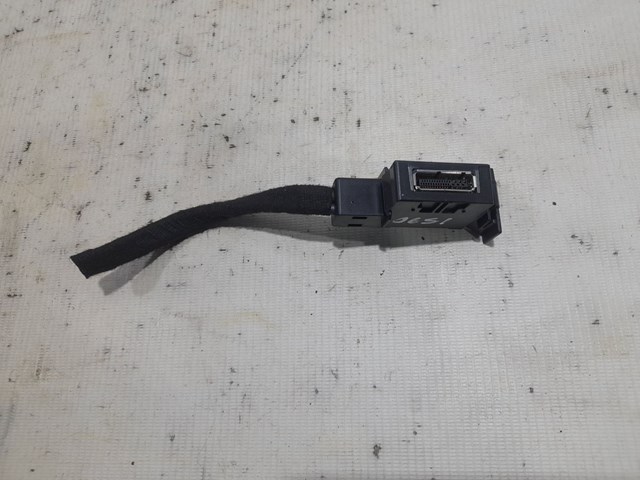 Электропроводка моторного тсека 4F0035727 VAG