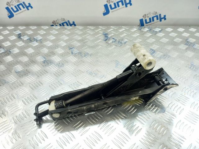 4G0011031F Домкрат купить Житомир