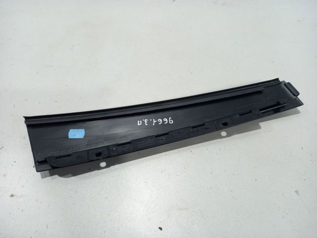 4G0839902B5FQ VAG Накладка двери задней правой вертикальная купить в Винница