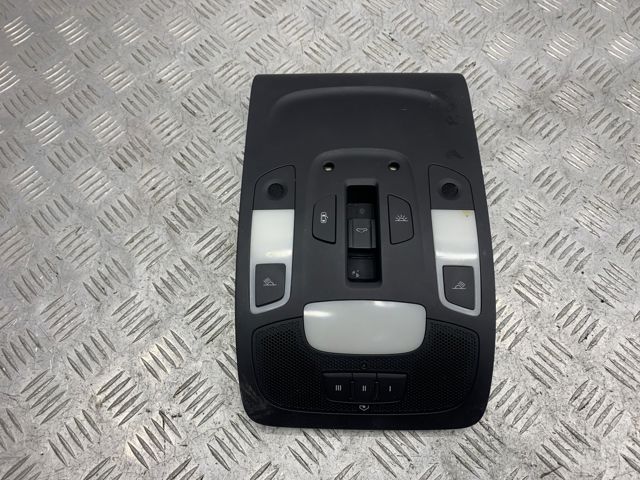 Плафон освещения кабины 4G0947135E6PS VAG