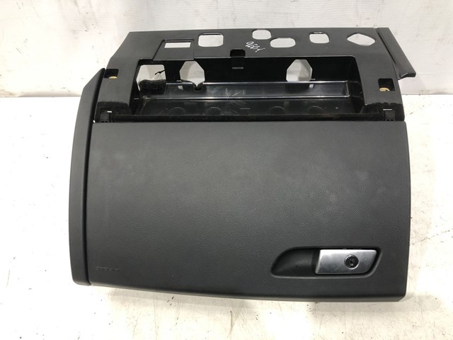 Ящик для перчаток 4G1880104A6PS VAG