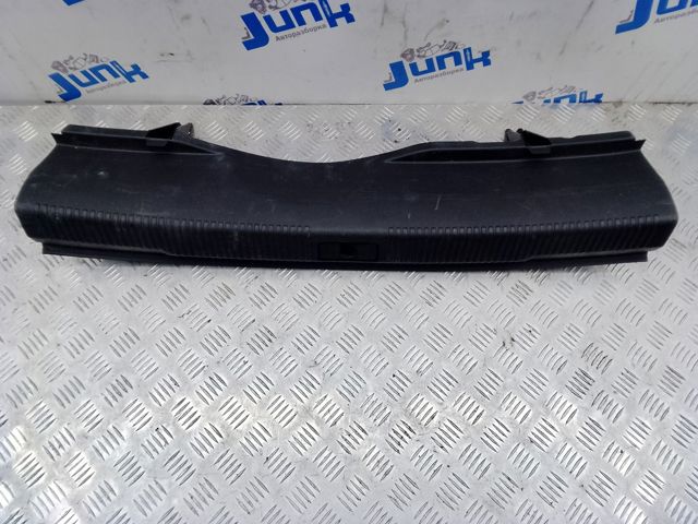 Накладка перегородки 4G5863471B4PK VAG