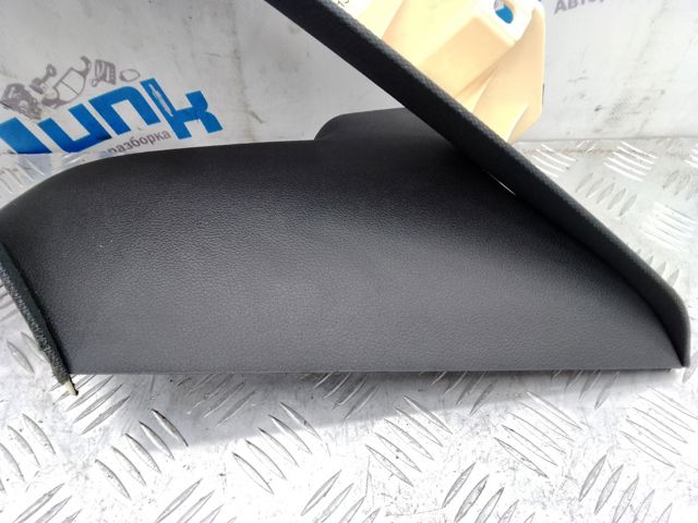 Обшивка стойки кузова внутренняя, задняя левая 4G5867287 VAG