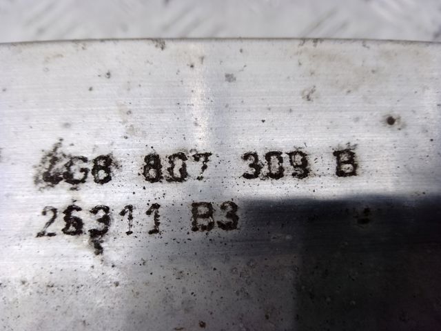 Шина бампера заднего 4G8807309B VAG