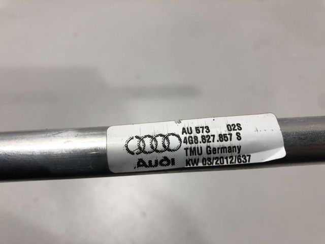 Крепление крышки багажника 4G8827857S VAG