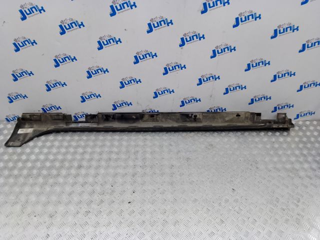 Накладка наружняя (молдинг) порога, правый 4G8853856EGRU VAG