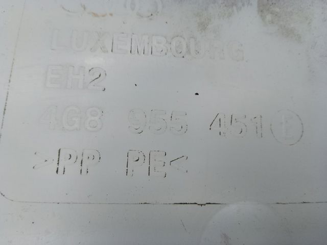 Бачок стеклоомывателя 4G8955451E VAG