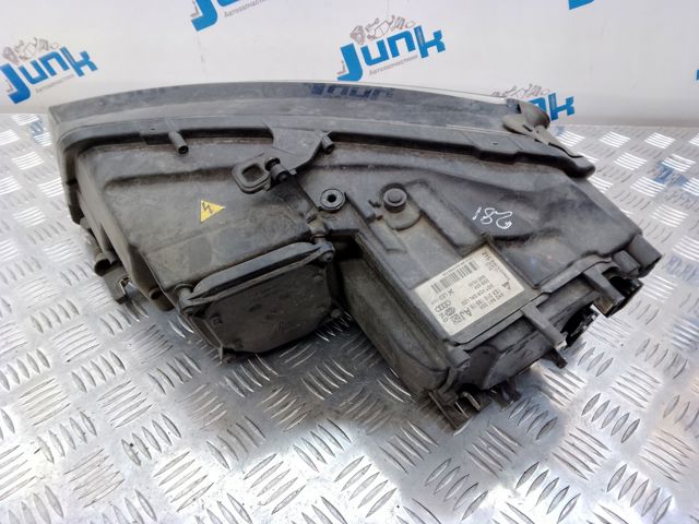 4H0941030AJ VAG Правая фара купить в Днепр