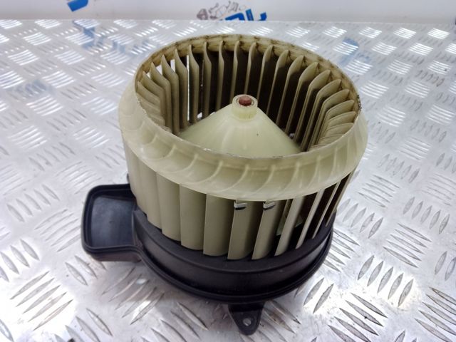 Мотор вентилятора печки (отопителя салона) Ауди А6 C7