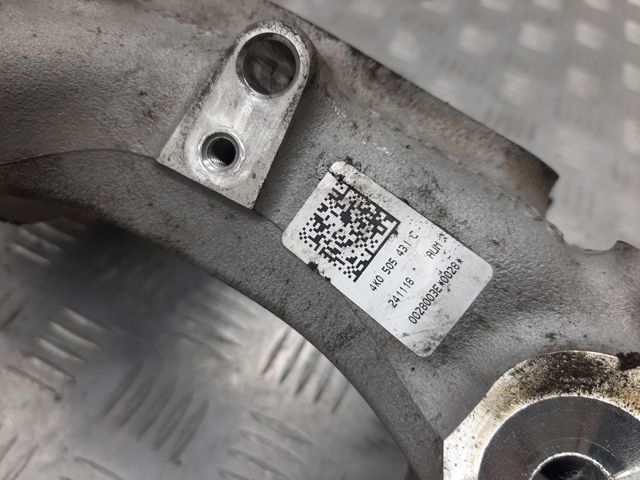 4K0505431C VAG Цапфа задняя левая купить в Киев