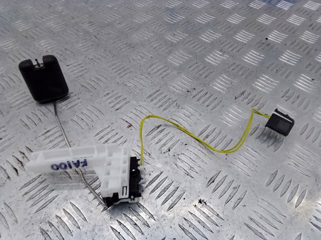 Датчик уровня топлива в б/баке 4K0919047 VAG