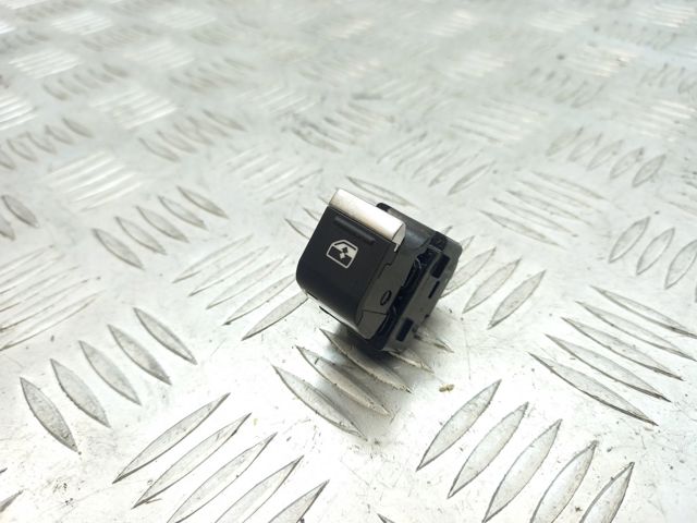 Кнопка стеклоподъемника передняя правая 4K0959855NV6 VAG